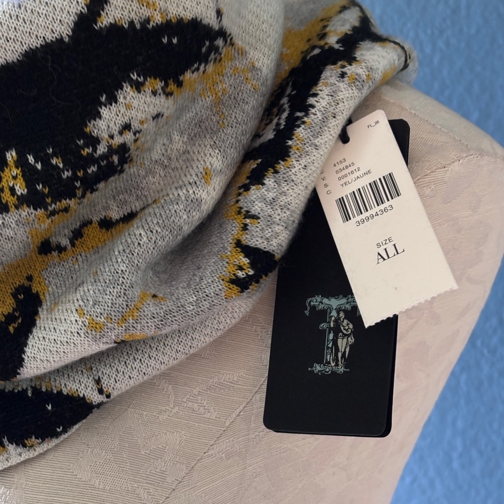 🎉HOST PICK🎉 RARE ANTHROPOLOGIE NWT Mixed Print Cowl Scarf Yellow - Picture 3 of 3